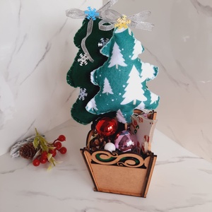 Ghiveci cu brazi colorati, Casa & Stil de viata, Accesorii pentru decorat casa, Decoratiuni de masa si decoratiuni pentru rafturi , Decoratiuni de masa, Altele, ARTYNOS