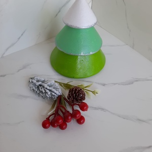 Brad suport lumanare, Casa & Stil de viata, Accesorii pentru decorat casa, Decoratiuni de masa si decoratiuni pentru rafturi , Decoratiuni de masa, Altele, ARTYNOS