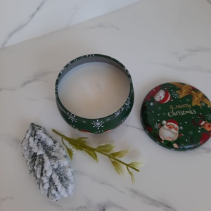 Lumanare in cutie cu model de Craciun - casă & stil de viață - lumânări, parfumuri, arome - lumânare - lumânări artizanale - Artynos.ro Lumanare in cutie cu model de Craciun - casă & stil de viață - lumânări, parfumuri, arome - lumânare - lumânări artizanale - Artynos.ro