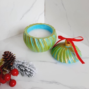 Glob verde lumanare - crăciun - decorațiuni de crăciun de casă - globuri de crăciun - Artynos.ro Glob verde lumanare - crăciun - decorațiuni de crăciun de casă - globuri de crăciun - Artynos.ro