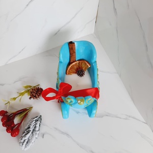 Sanie albastra lumanare - casă & stil de viață - lumânări, parfumuri, arome - lumânare - lumânări artizanale - Artynos.ro Sanie albastra lumanare - casă & stil de viață - lumânări, parfumuri, arome - lumânare - lumânări artizanale - Artynos.ro