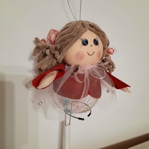 Fetita in costum rosu decoratiune - crăciun - decorațiuni de crăciun de casă - globuri de crăciun - Artynos.ro