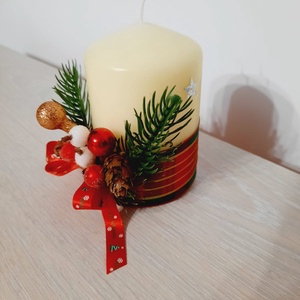 Lumanare scurta decorata crem - casă & stil de viață - lumânări, parfumuri, arome - lumânări și sfeșnice - Artynos.ro