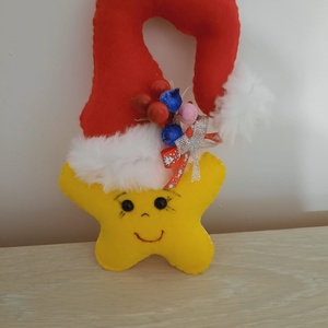 Steluta cu caciula rosie de agatat, Craciun, Decoratiuni de Craciun de casa, Globuri de Craciun, Cusatura, ARTYNOS