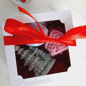 Set trei lumanari cu casa - casă & stil de viață - lumânări, parfumuri, arome - lumânări și sfeșnice - Artynos.ro