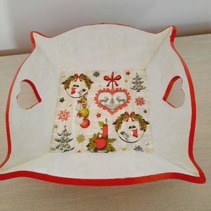 Cos de fructe patrat cu inimi, Casa & Stil de viata, Accesorii pentru decorat casa, Decoratiuni de masa si decoratiuni pentru rafturi , Decoratiuni de masa, Decoupage, transfer si tehnici servetel, ARTYNOS