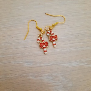 Cercei cu tortita scurti - bijuterii - cercei - cercei cu figurine - Artynos.ro