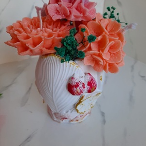 Recipient ceramic cu flori - casă & stil de viață - decorațiuni de casă - decorațiuni de masă și rafturi - decorațiuni de masă - Artynos.ro