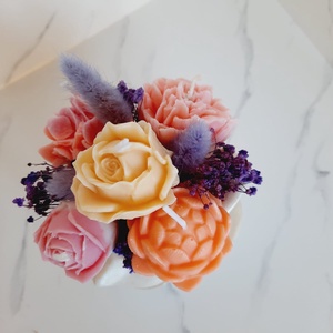 Recipient ceramic  cu flori - casă & stil de viață - decorațiuni de casă - decorațiuni de masă și rafturi - decorațiuni de masă - Artynos.ro