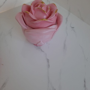 Lumanare trandafir - casă & stil de viață - lumânări, parfumuri, arome - lumânări artizanale - Artynos.ro