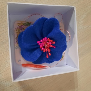 Brosa anemona  - bijuterii - broșe - Artynos.ro