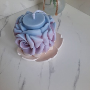 Lumanare cu trandafiri - casă & stil de viață - lumânări, parfumuri, arome - lumânări artizanale - Artynos.ro