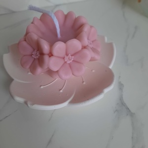 Lumanare cu floar1 - casă & stil de viață - lumânări, parfumuri, arome - lumânări artizanale - Artynos.ro