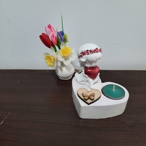 Decoratiune fetita cu inima - casă & stil de viață - decorațiuni de casă - decorațiuni de masă și rafturi - decorațiuni de masă - Artynos.ro