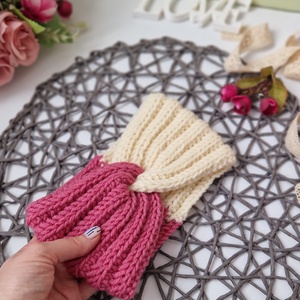 Bentiță în două culori alb unt și roz - îmbrăcăminte și modă - eșarfe, pălării, fularuri - căciulă - Artynos.ro