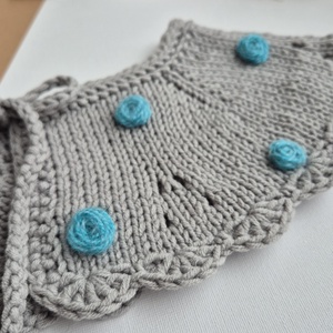 Guler Între rânduri - brodat cu trandafiri - îmbrăcăminte și modă - haine damă - bluze damă - Artynos.ro