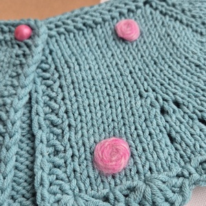 Guler Între rânduri - brodat cu trandafiri - îmbrăcăminte și modă - haine damă - bluze damă - Artynos.ro