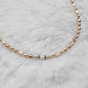 Colier handmade cu perle naturale de cultură  - bijuterii - coliere - coliere de perle - Artynos.ro