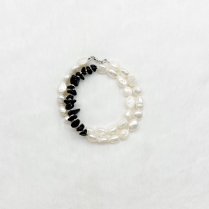 Colier tip choker cu perle de cultură și obsidian! - bijuterii - coliere - chockere - Artynos.ro