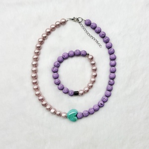 Colier bicolor cu inima din ceramică  - bijuterii - coliere - coliere din pietre semiprețioase - Artynos.ro