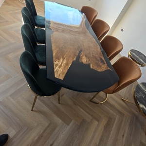 Masă realizată din stejar masiv și rășină epoxidica - casă & stil de viață - echipamente de bucătărie - accesorii de servire - măsuță de servire - Artynos.ro