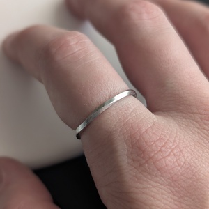 Inel minimalist din argint 'Twist Line' - bijuterii - inele - inele solitaire - Artynos.ro