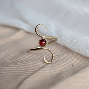 Inel din alama cu granat , Bijuterii, Inele, Inele cu pietre semipretioase, Prelucrarea metalelor, ARTYNOS