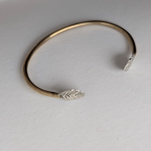 Brățară din alama cu frunze din argint  -  - Artynos.ro