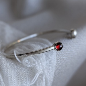 Brățară Reglabila din Argint cu Pietre Semiprețioase Winter Light - bijuterii - brățări - brățări din argint - Artynos.ro