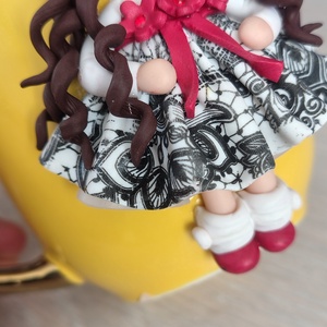 Cană fetiță cu două codițe � detaliu handmade din lut polimeric - casă & stil de viață - decorațiuni de casă - decorațiuni de pereți - capcană de vise - Artynos.ro