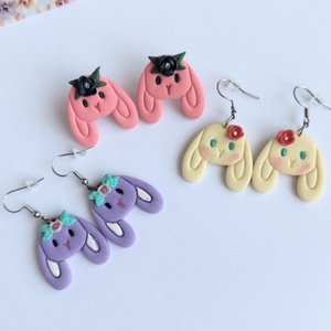Cercei iepurasi handmade colorati � stud din lut polimeric, design jucaus, Bijuterii, Cercei, Cercei cu figurine, Confectionarea bijuteriilor, Lucrare cu argila, ARTYNOS