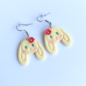 Cercei iepurași handmade colorați � stud din lut polimeric, design jucăuș - bijuterii - cercei - cercei cu figurine - Artynos.ro