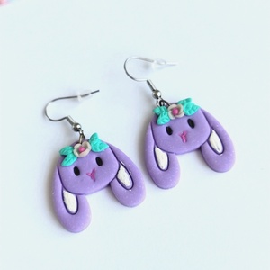 Cercei iepurași handmade colorați � stud din lut polimeric, design jucăuș - bijuterii - cercei - cercei cu figurine - Artynos.ro