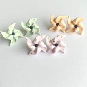 Cercei stud elice � design jucaus handmade - Artynos.ro