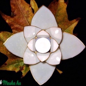 Tiffany Lotus Candleholder Decorațiuni de masă - casă & stil de viață - lumânări, parfumuri, arome - suport lumânări - Artynos.ro