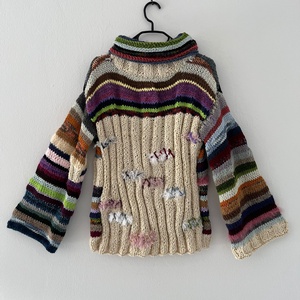 Pulover multicolor călduros și lejer potrivit atât pentru iarnă cât și pentru inceput de primăvară. - îmbrăcăminte și modă - haine damă - bluze damă - Artynos.ro