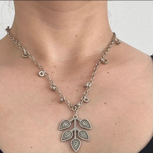 Colier handmade cu pandantiv. - bijuterii - coliere - coliere cu pandative - Artynos.ro