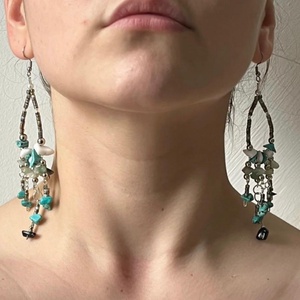 Cercei handmade boho-chic în formă de lacrimă cu pietre naturale. - bijuterii - cercei - cercei din mărgele - Artynos.ro