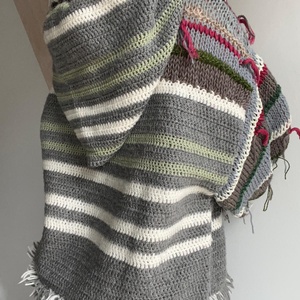 Pulover handmade boem urban, model deosebit. - îmbrăcăminte și modă - haine damă - bluze damă - Artynos.ro