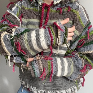 Pulover handmade boem urban, model deosebit. - îmbrăcăminte și modă - haine damă - bluze damă - Artynos.ro