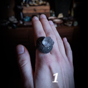Mother Earth Rings - Inel reglabil cu un singur cristal Pyrite - bijuterii - inele - inele de piatră - Artynos.ro