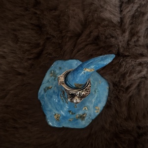 Suport din lut pentru inele - accesorii nuntă - accesorii de nuntă - suport verighete și perne pentru inele - Artynos.ro