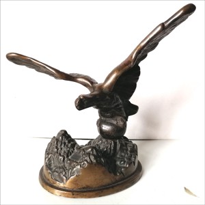 Pasărea Turul, vultur, statuie grea din bronz - arte vizuale și accesorii  - sculptură - statuie din metal - Artynos.ro