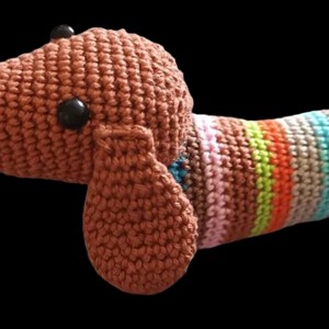 Teckel mic -  - Artynos.ro