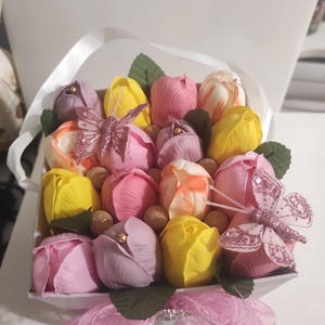 Aranjament cu lalele de săpun   - casă & stil de viață - accesorii pentru decorat casa - suport de flori - buchete de flori - Artynos.ro