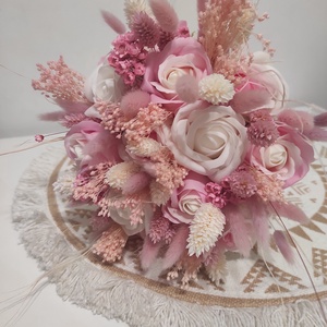 Buchet mireasa și nașă cu trandafiri de săpun șiplante uscate  - accesorii nuntă - buchet mireasă  - Artynos.ro