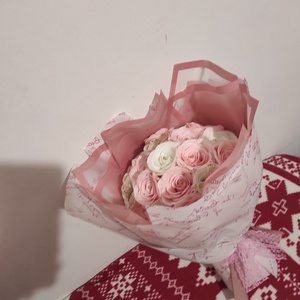 Buchet cu trandafiri de săpun parfumați premium  - casă & stil de viață - accesorii pentru decorat casa - suport de flori - buchete de flori - Artynos.ro