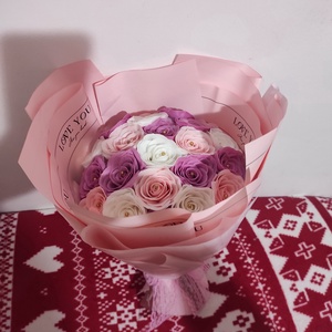 Buchet cu trandafiri de sapun parfumati premium  - Artynos.ro
