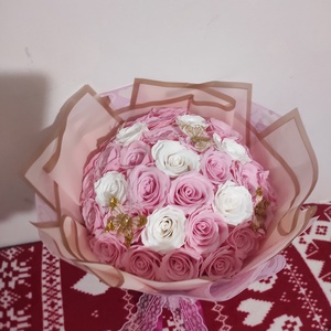 Buchet cu 35 trandafiri de săpun parfumați premium  - casă & stil de viață - accesorii pentru decorat casa - suport de flori - buchete de flori - Artynos.ro
