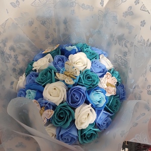 Buchet cu trandafiri de sapun parfumati  - Artynos.ro